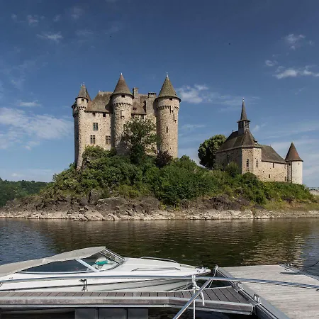 Chateau De Val