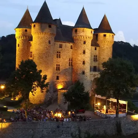 Chateau De Val